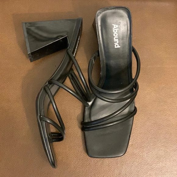 Abound women’s size 11M black‎ block heel open toe strappy sandal 4” heel. - Picture 2 of 6